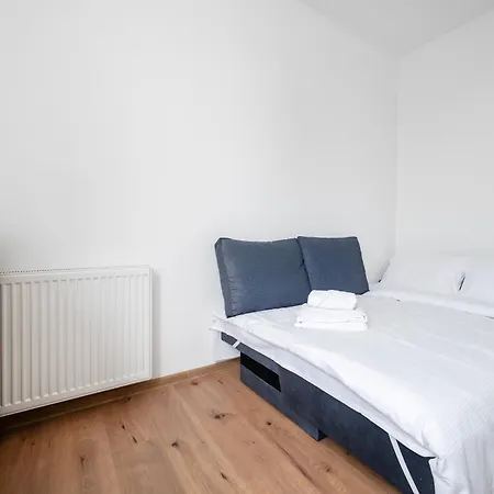 Pomorska 3-bedroom By Bookinghost Appartamento *