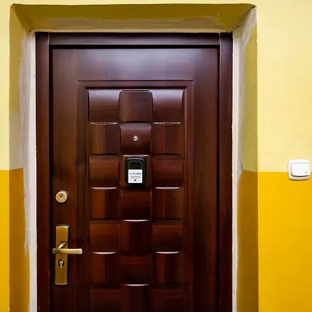 Pomorska 3-bedroom By Bookinghost * Łódź